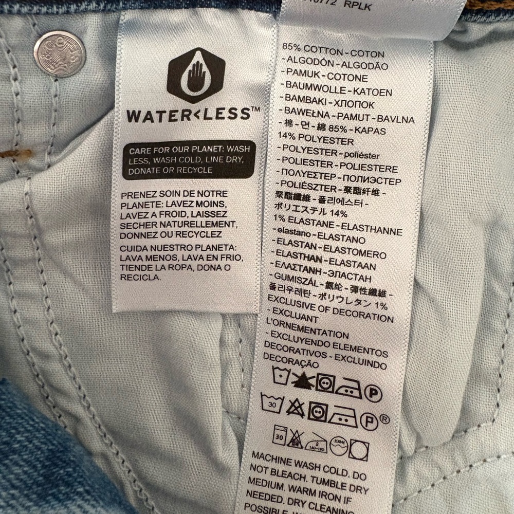 Levi's Classic Blue Wedge Straight Jeans - Picture 5 of 5